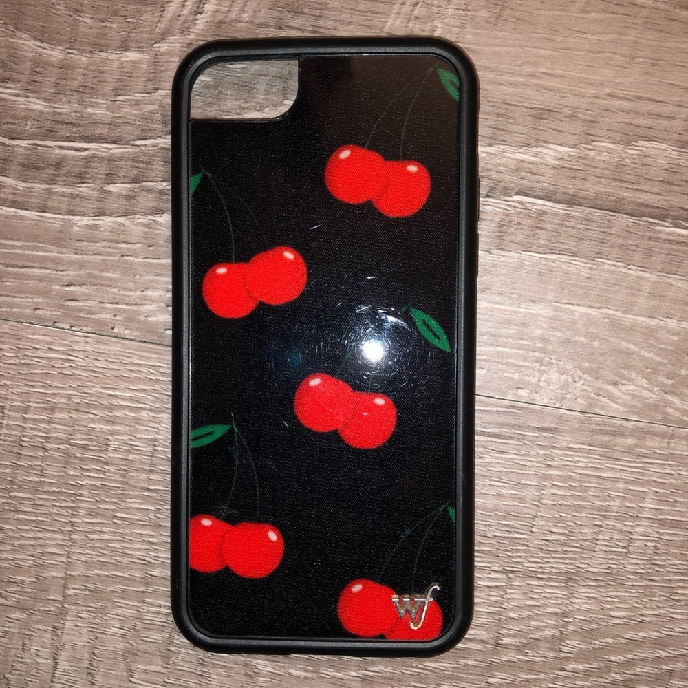 Wildflower black cherry iPhone 7 case
